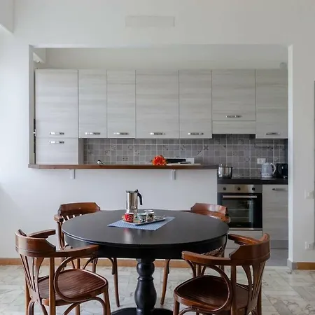 Apartman Hintown Family Holiday Flat Lavagna