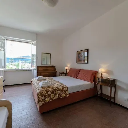 Hintown Family Holiday Flat Apartman *